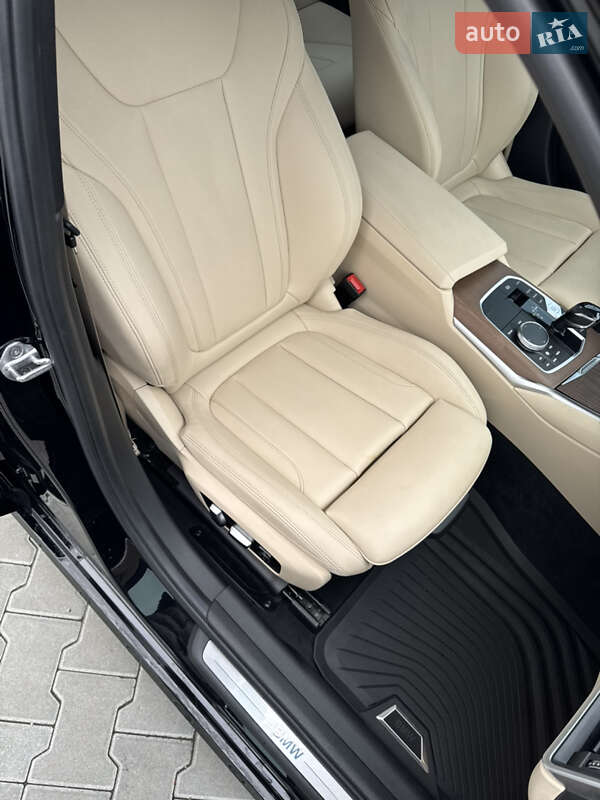 Седан BMW 3 Series 2020 в Черновцах фото 8 Седан BMW 3 Series 2020 в Черновцах