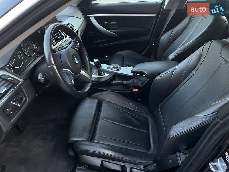 Седан BMW 3 Series 2014 в Львові