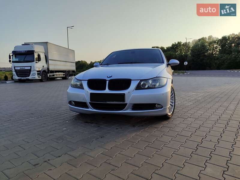 Седан BMW 3 Series 2006 в Желтых Водах