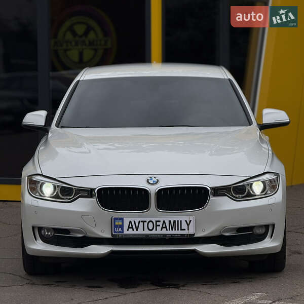 Седан BMW 3 Series 2012 в Киеве