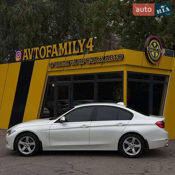 Седан BMW 3 Series 2012 в Киеве