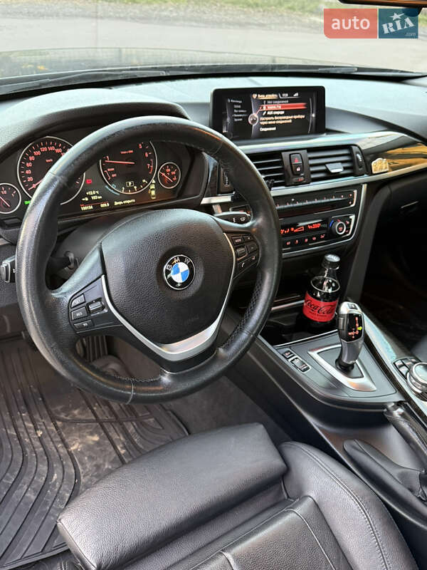 Седан BMW 3 Series 2014 в Сваляве