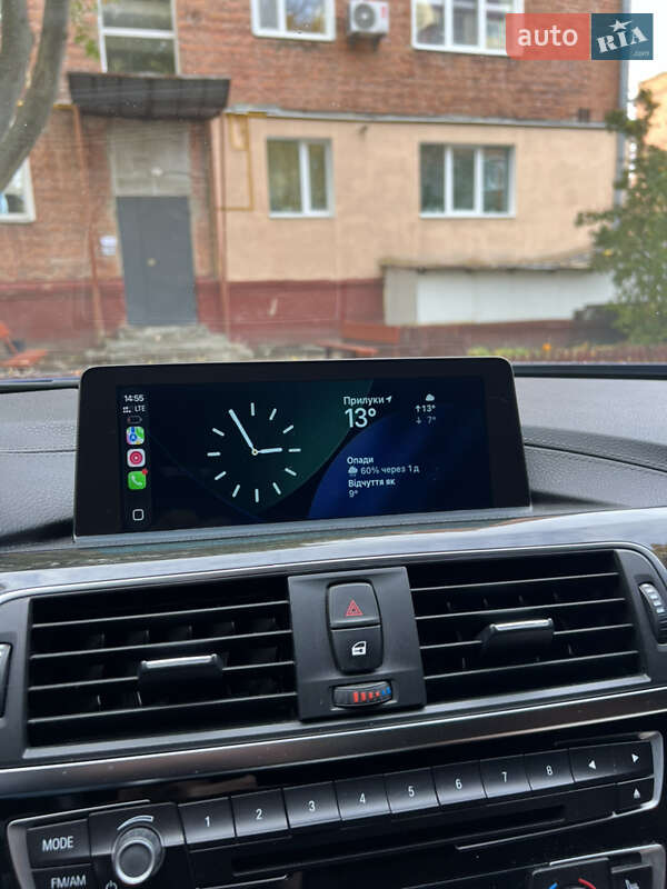 Седан BMW 3 Series 2018 в Киеве