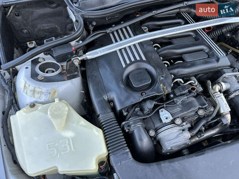 Седан BMW 3 Series 2000 в Жовкве