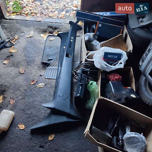 Седан BMW 3 Series 1995 в Умани