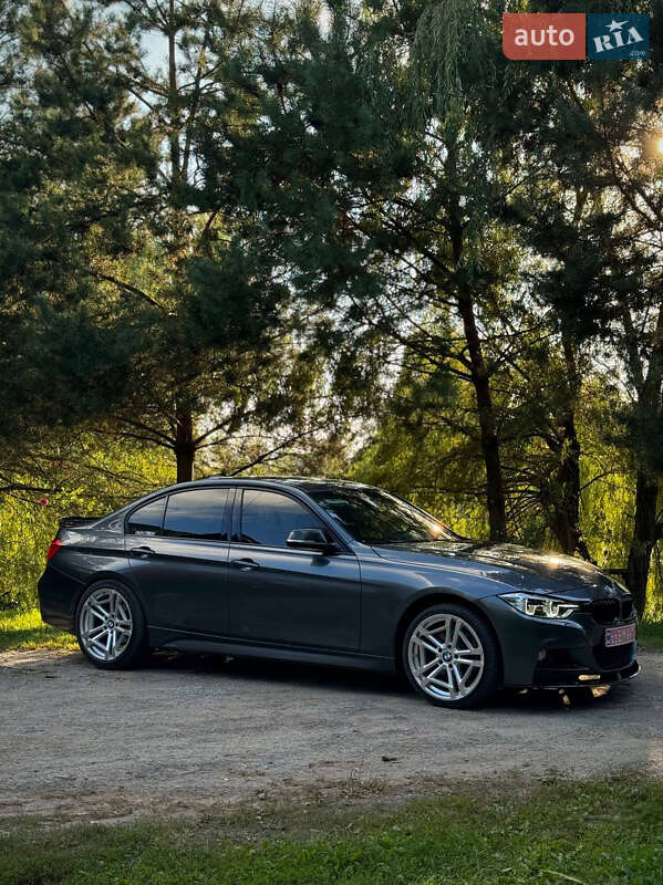 Седан BMW 3 Series 2013 в Киеве