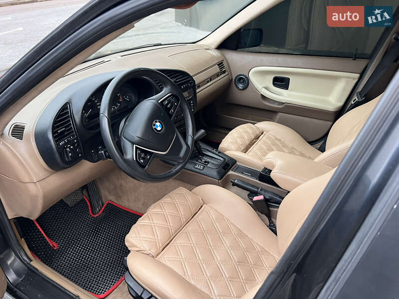 Седан BMW 3 Series 1996 в Ровно фото 8 Седан BMW 3 Series 1996 в Ровно