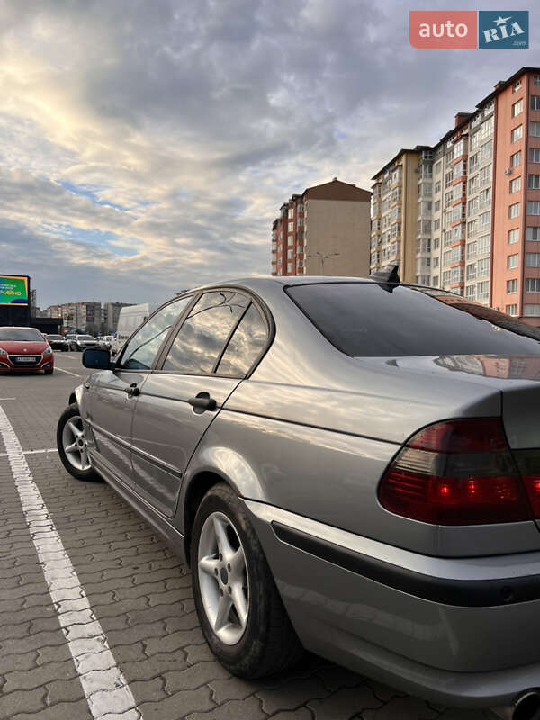 Седан BMW 3 Series 2003 в Ивано-Франковске