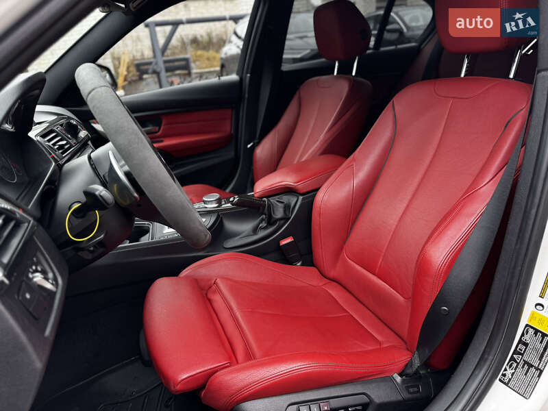 Седан BMW 3 Series 2013 в Житомире