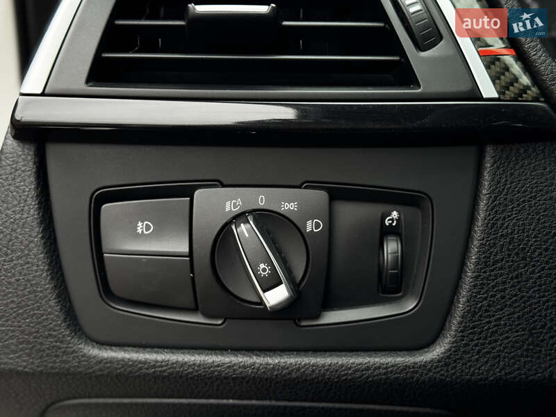 Седан BMW 3 Series 2013 в Житомире