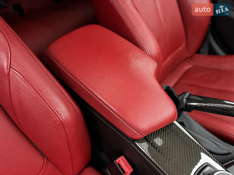 Седан BMW 3 Series 2013 в Житомире