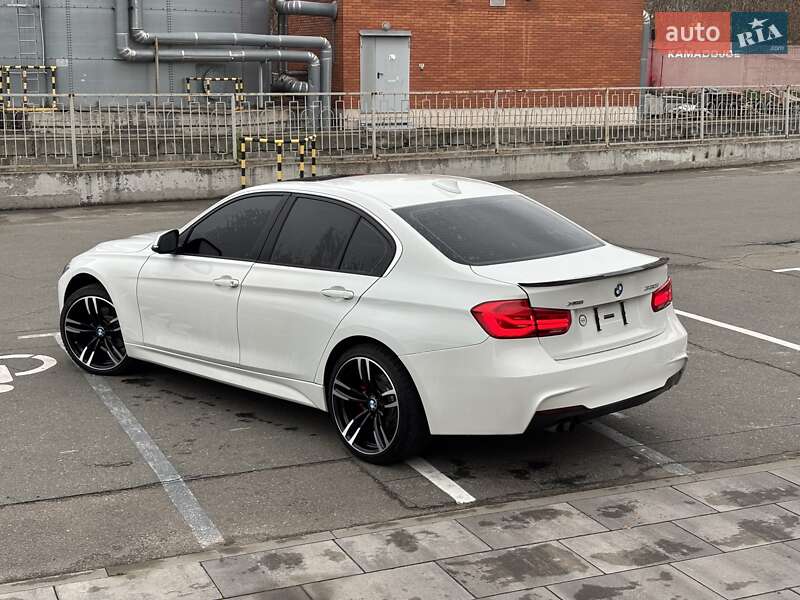 Седан BMW 3 Series 2017 в Киеве фото 12 Седан BMW 3 Series 2017 в Киеве
