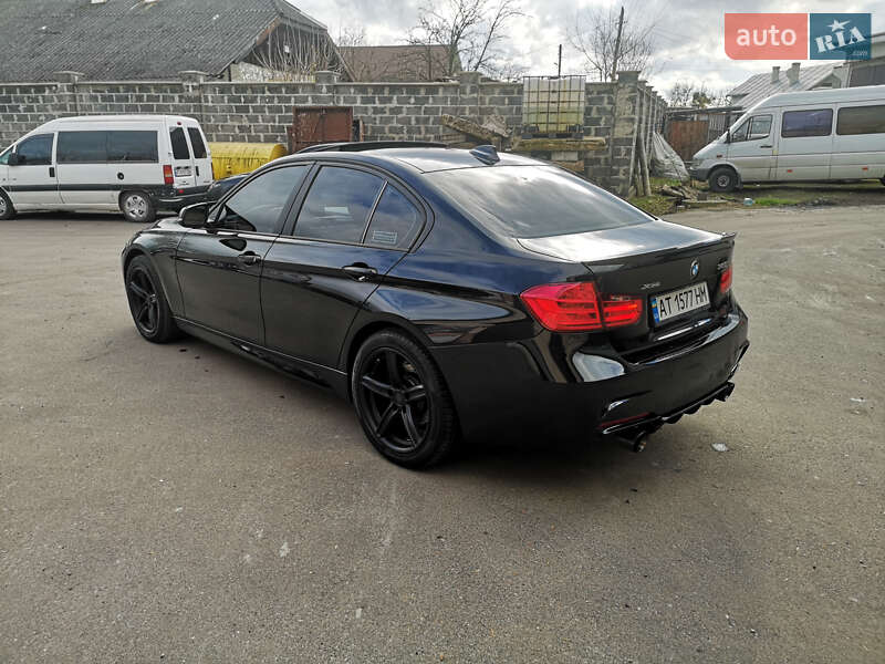 Седан BMW 3 Series 2013 в Калуше
