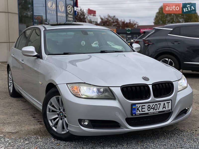 Седан BMW 3 Series 2011 в Днепре фото 4 Седан BMW 3 Series 2011 в Днепре