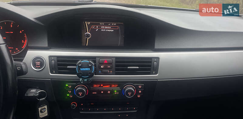 Седан BMW 3 Series 2011 в Чугуеве фото 40 Седан BMW 3 Series 2011 в Чугуеве