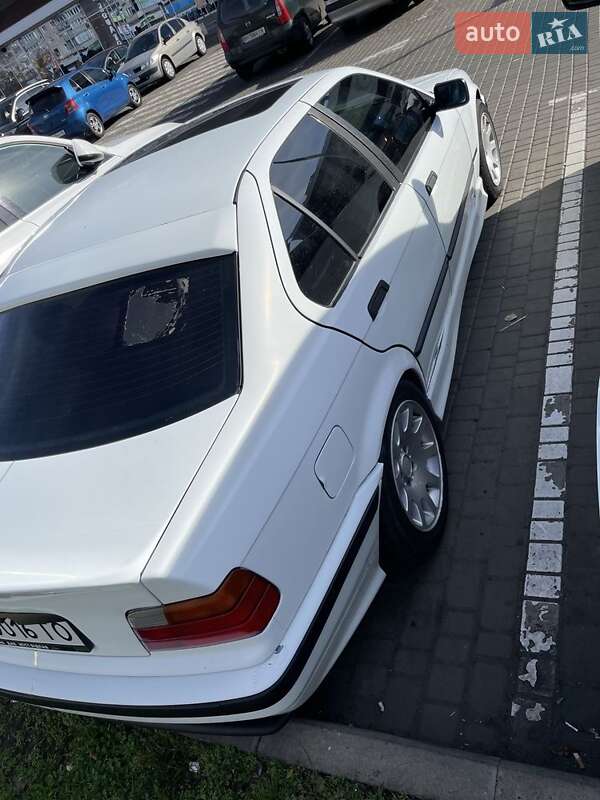 Седан BMW 3 Series 1990 в Одессе фото 4 Седан BMW 3 Series 1990 в Одессе