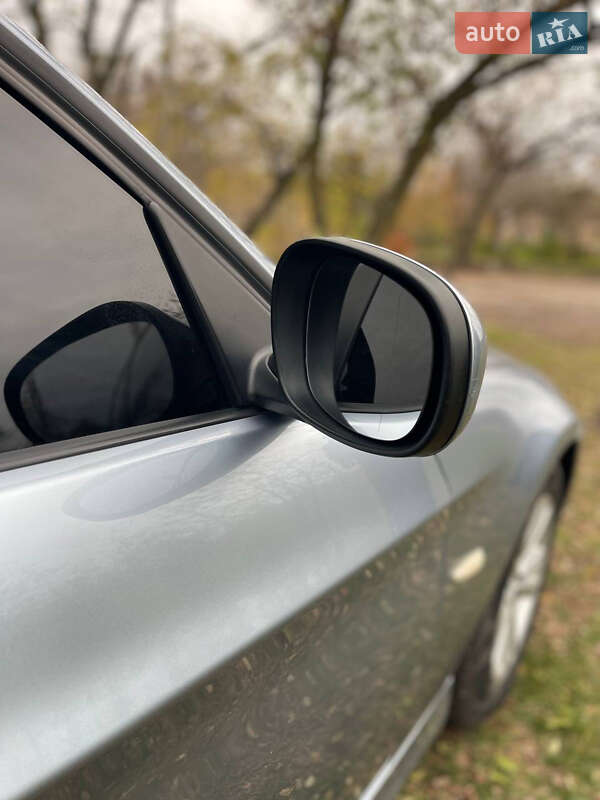 Седан BMW 3 Series 2011 в Чугуеве фото 23 Седан BMW 3 Series 2011 в Чугуеве