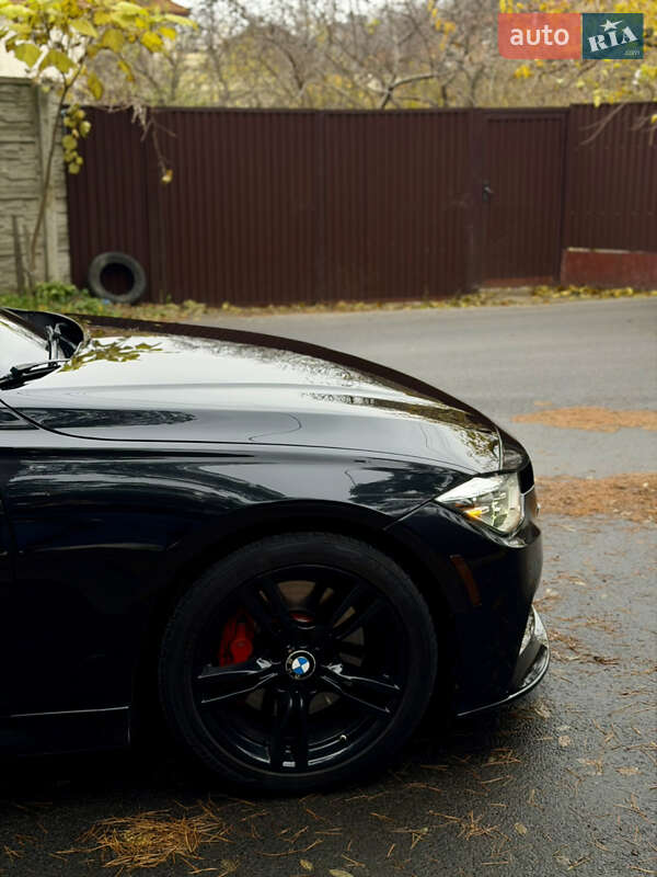 Седан BMW 3 Series 2016 в Киеве