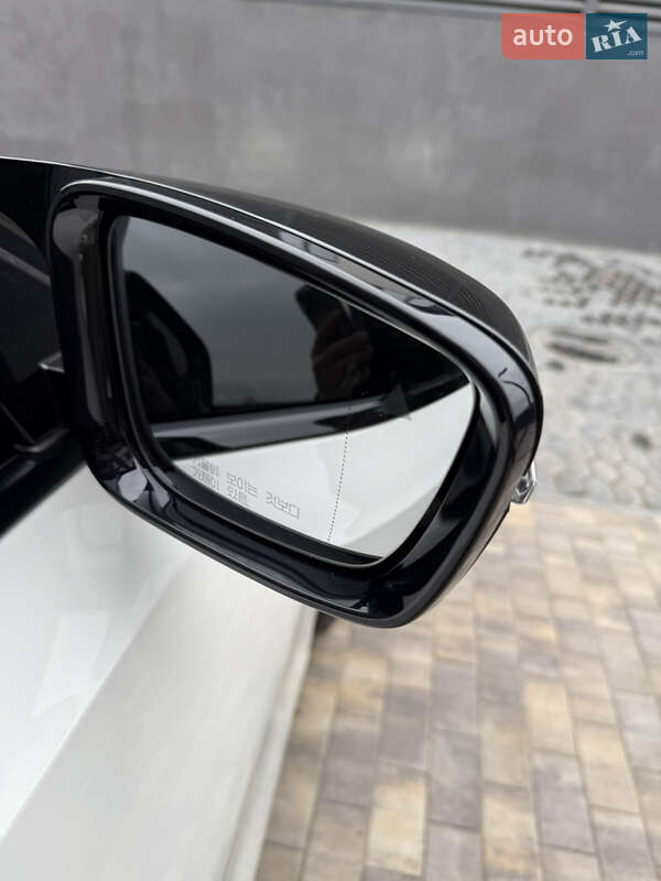 Седан BMW 3 Series 2020 в Одессе