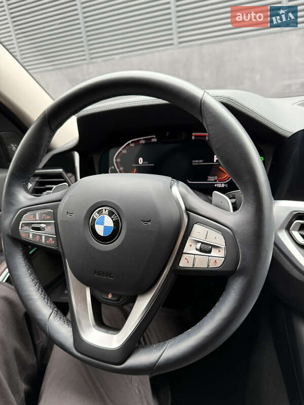 Седан BMW 3 Series 2020 в Одессе