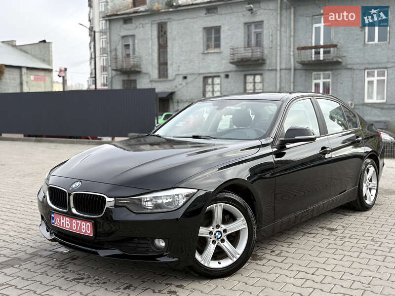 Седан BMW 3 Series 2014 в Львові