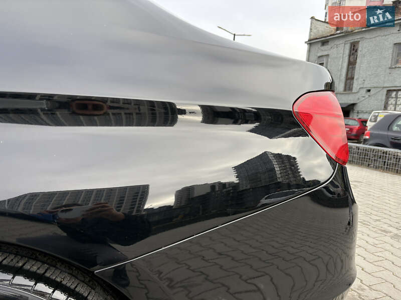 Седан BMW 3 Series 2014 в Львові