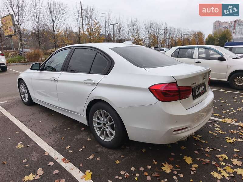 Седан BMW 3 Series 2016 в Киеве фото 6 Седан BMW 3 Series 2016 в Киеве