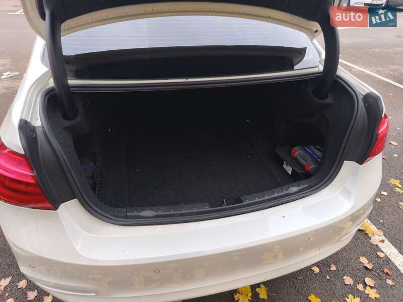Седан BMW 3 Series 2016 в Киеве фото 24 Седан BMW 3 Series 2016 в Киеве