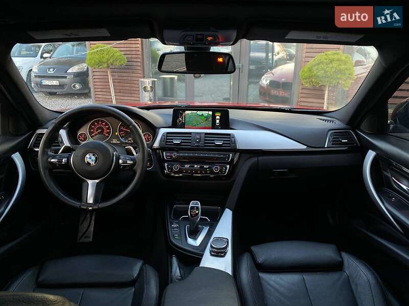 Седан BMW 3 Series 2016 в Львове