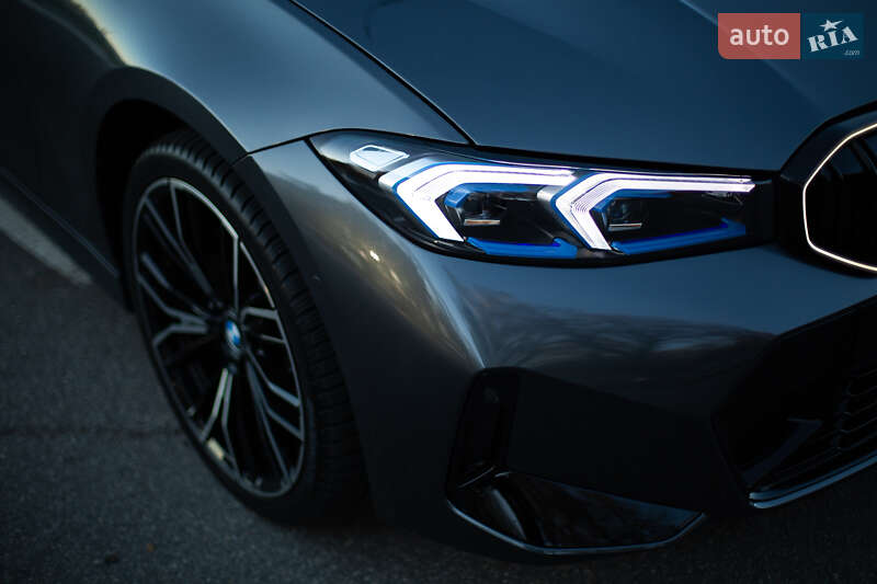 Седан BMW 3 Series 2020 в Виннице
