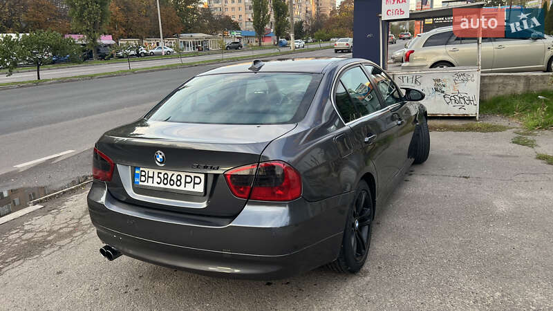 Седан BMW 3 Series 2006 в Одессе