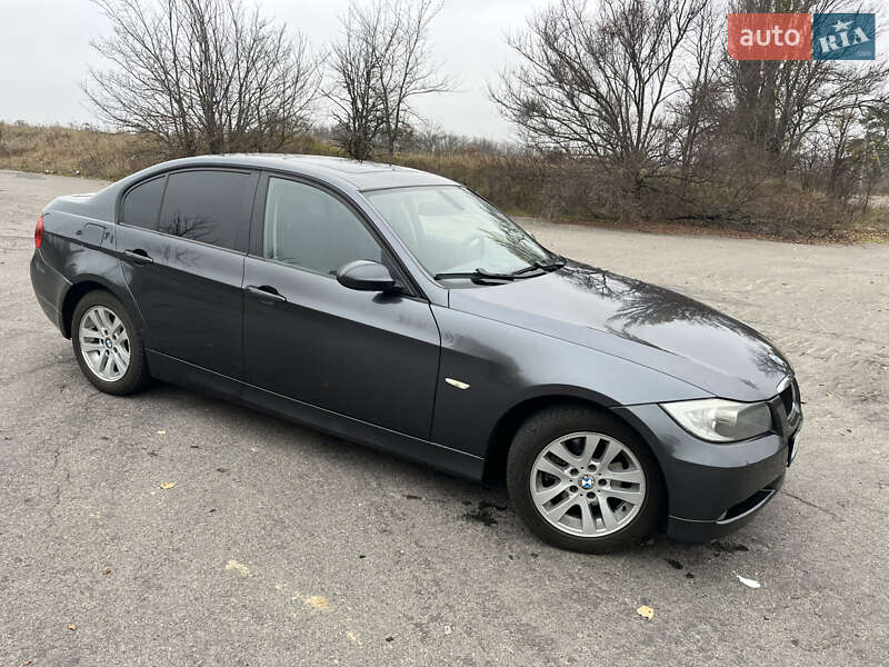 Седан BMW 3 Series 2007 в Киеве