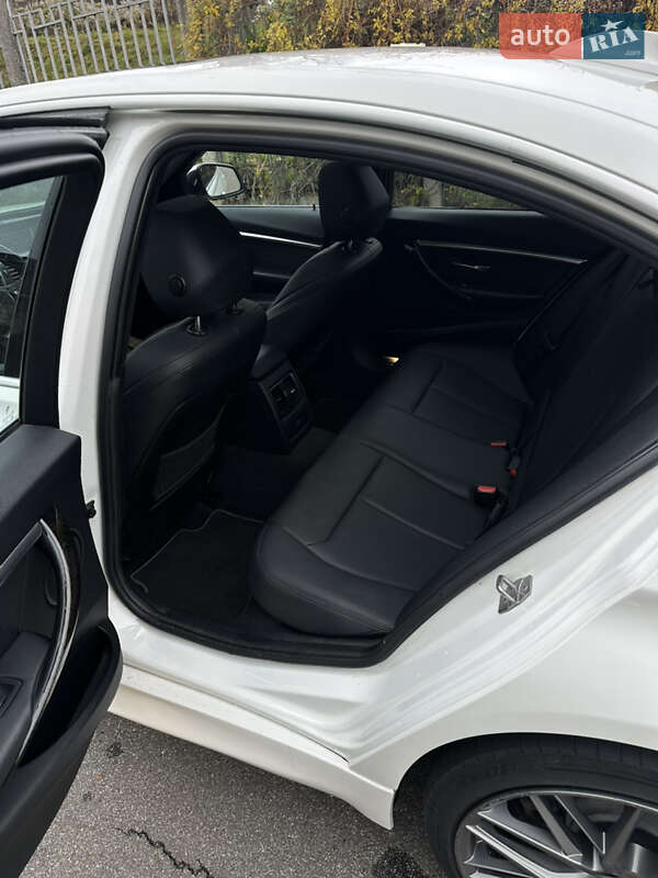 Седан BMW 3 Series 2016 в Киеве фото 12 Седан BMW 3 Series 2016 в Киеве