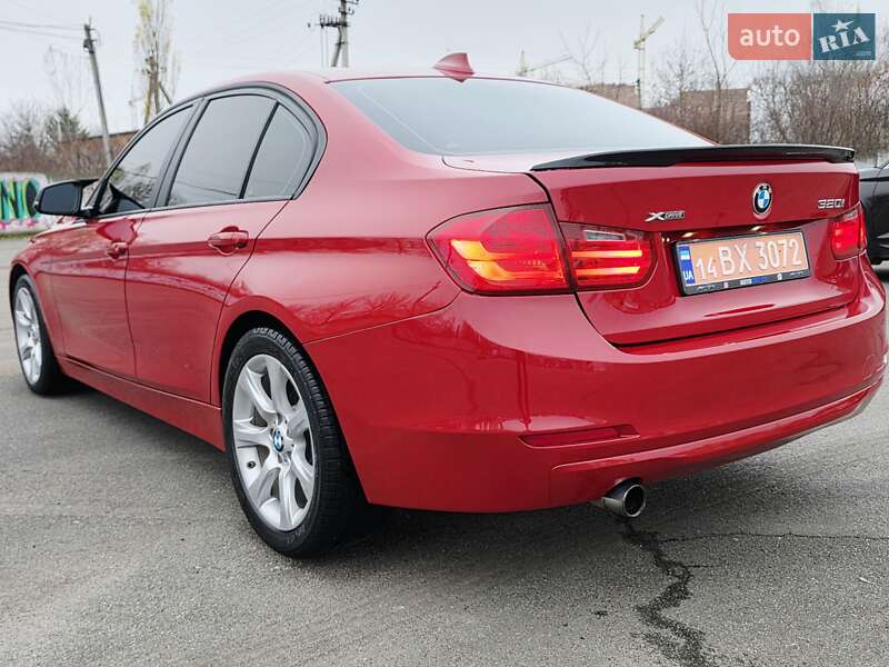 Седан BMW 3 Series 2014 в Хмельницькому