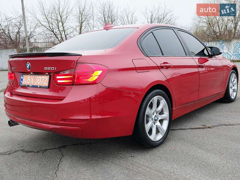 Седан BMW 3 Series 2014 в Хмельницькому