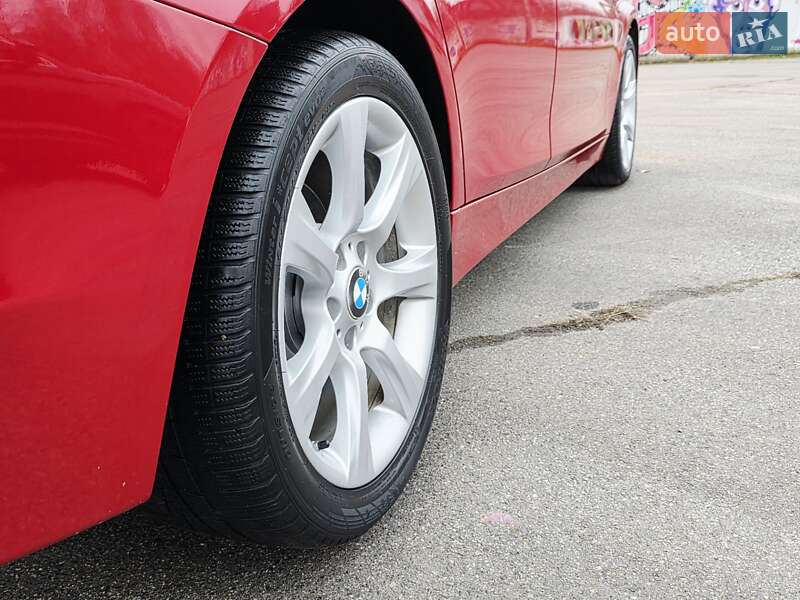 Седан BMW 3 Series 2014 в Хмельницькому