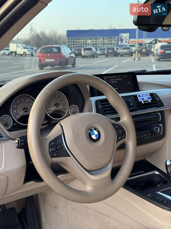 Седан BMW 3 Series 2012 в Конотопе