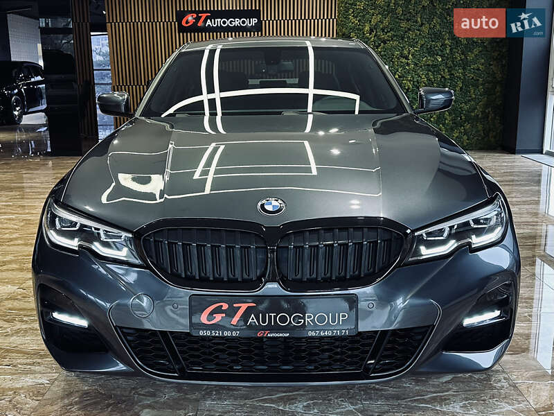 Седан BMW 3 Series 2019 в Киеве