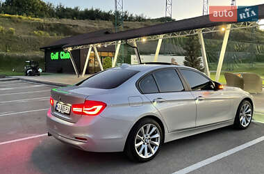Седан BMW 3 Series 2016 в Києві