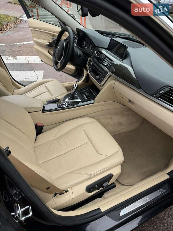 Седан BMW 3 Series 2012 в Киеве