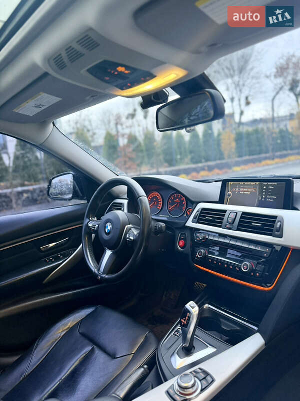 Седан BMW 3 Series 2012 в Луцьку