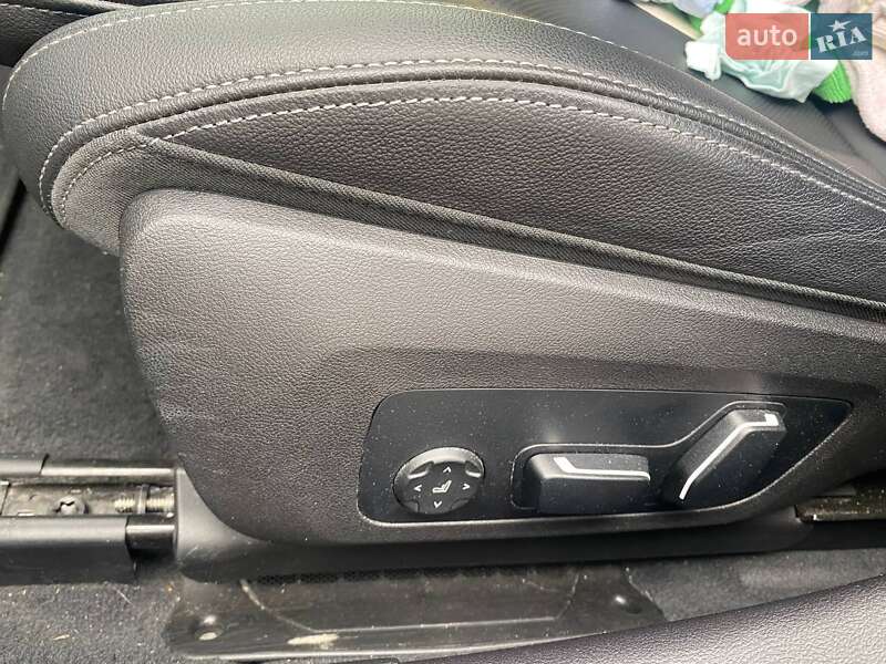 Седан BMW 3 Series 2023 в Киеве фото 43 Седан BMW 3 Series 2023 в Киеве