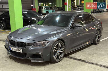 Седан BMW 3 Series 2016 в Киеве