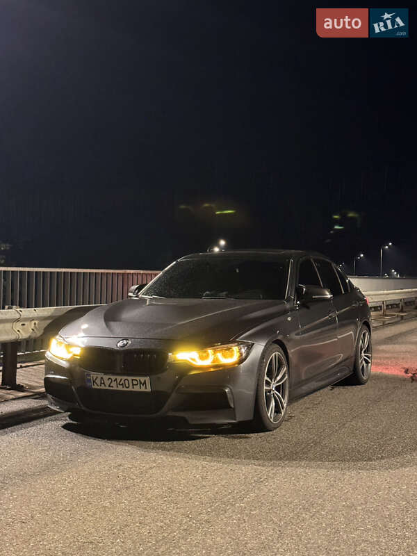 Седан BMW 3 Series 2016 в Києві