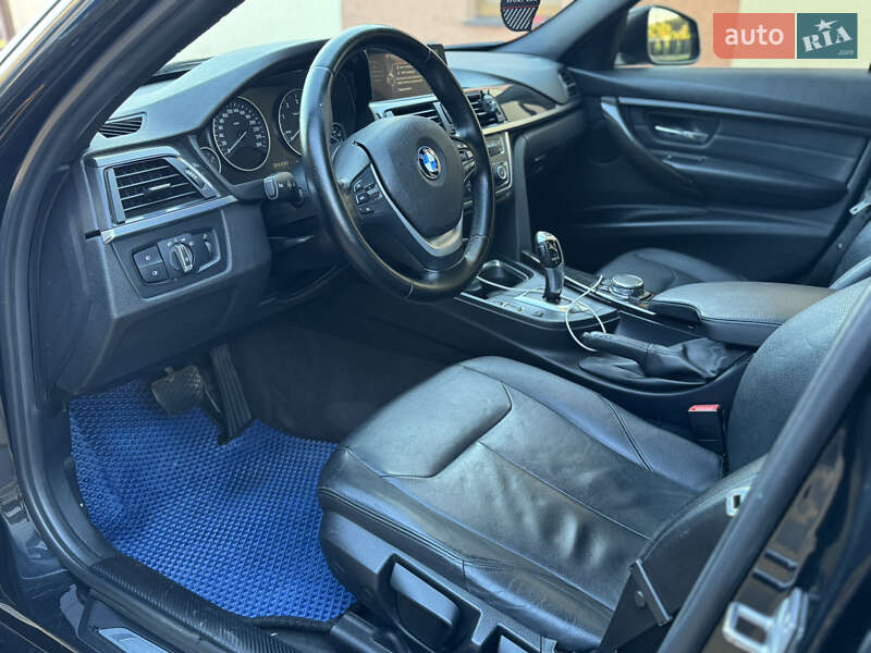 Седан BMW 3 Series 2015 в Николаеве