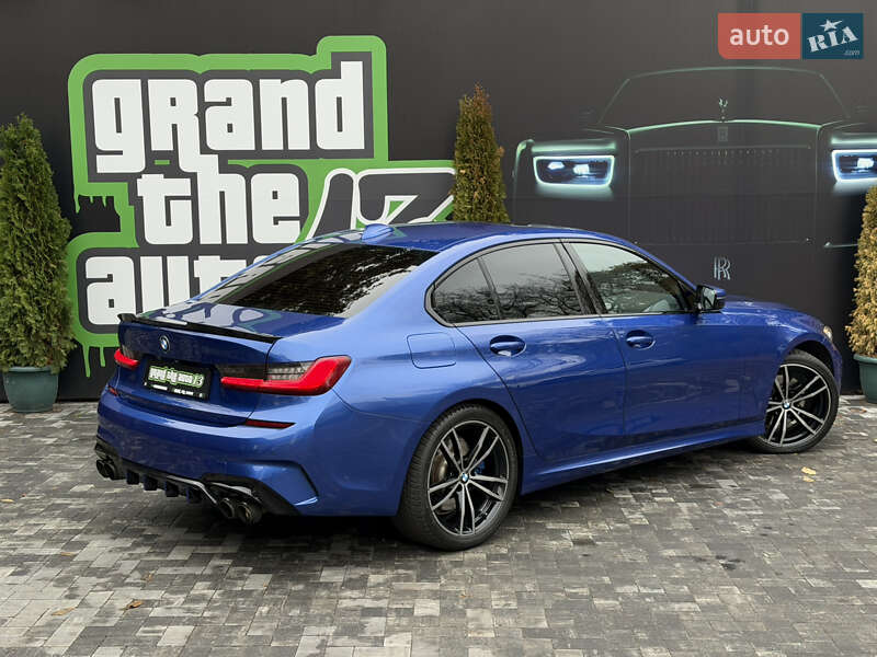 Седан BMW 3 Series 2018 в Киеве