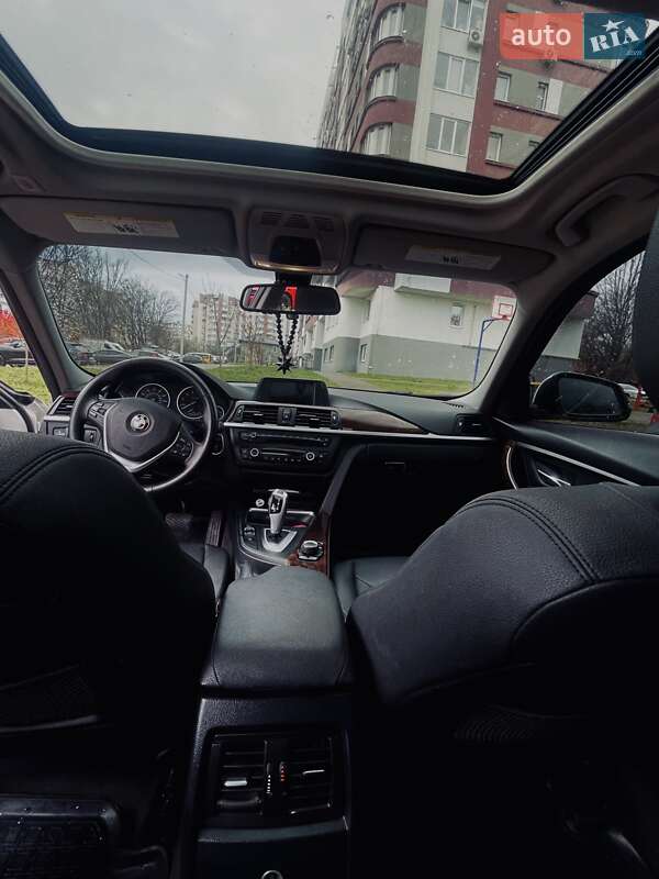 Седан BMW 3 Series 2014 в Львове