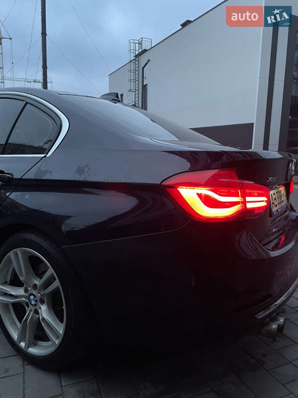 Седан BMW 3 Series 2015 в Виннице