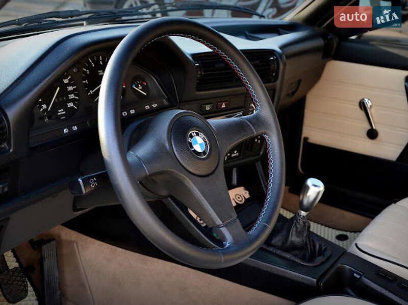 Купе BMW 3 Series 1985 в Киеве