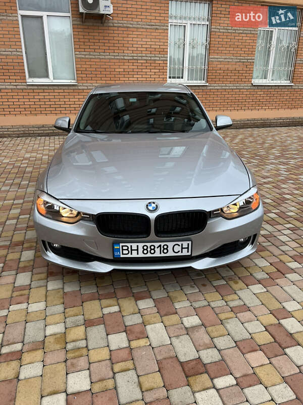 Седан BMW 3 Series 2014 в Одессе
